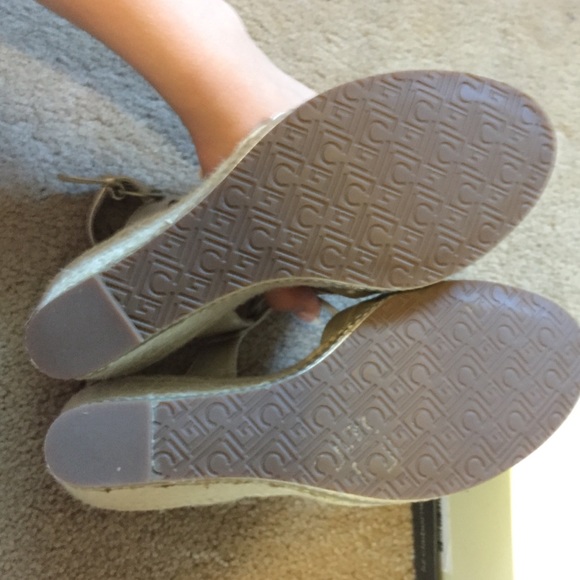 Metallic wedges - Picture 4 of 4